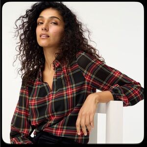 J. Crew Factory Women's Christmas Tartan Blouse Black and Red XXS Petite